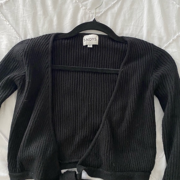 Selling SNDY’s XS Prima knit top from Revolve. In perfect condition - Picture 3 of 4